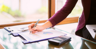 Quels éléments comparer entre plusieurs contrats d'assurances vie ?