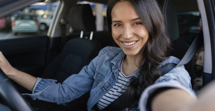 Assurance auto avec paiement mensuel : comparateur et prix