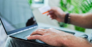 Saisie sur compte bancaire : fonctionnement et solutions