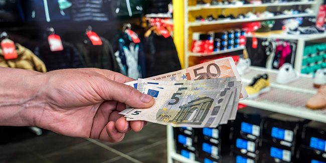 Un commerçant peut-il refuser un paiement en liquide ou chèque ?
