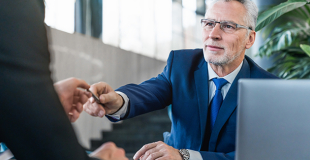 Meilleurs établissements 2025 Assurance Vie : le Top 10 !