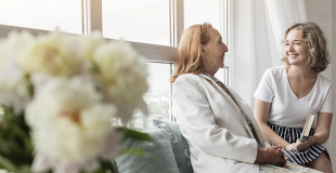 Mutuelle santé en maison de retraite : est-ce utile ?